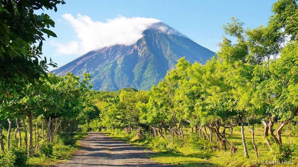 0c82d97d 860d 42a6 a0f6 420a163f344d 16 9 discover aspect ratio default 0