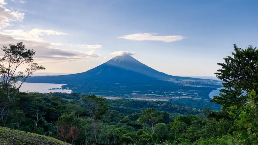 isla de ometepe nicaragua e1628621825775